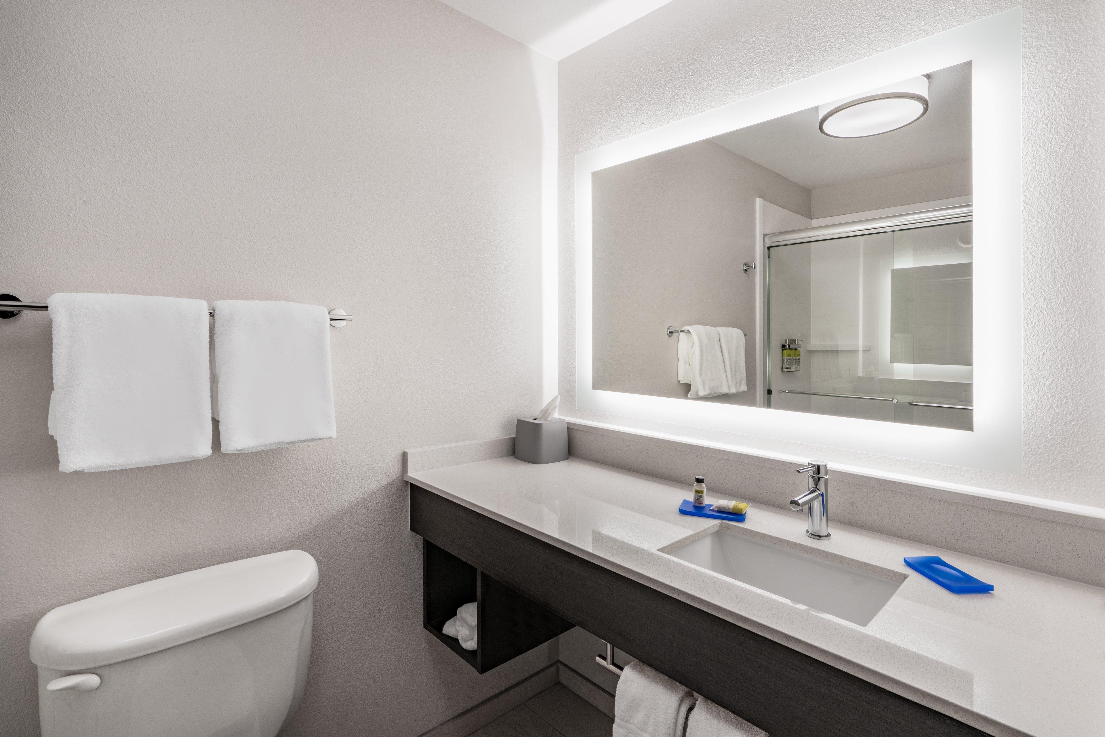 Holiday Inn Express & Suites Trinidad By Ihg Экстерьер фото