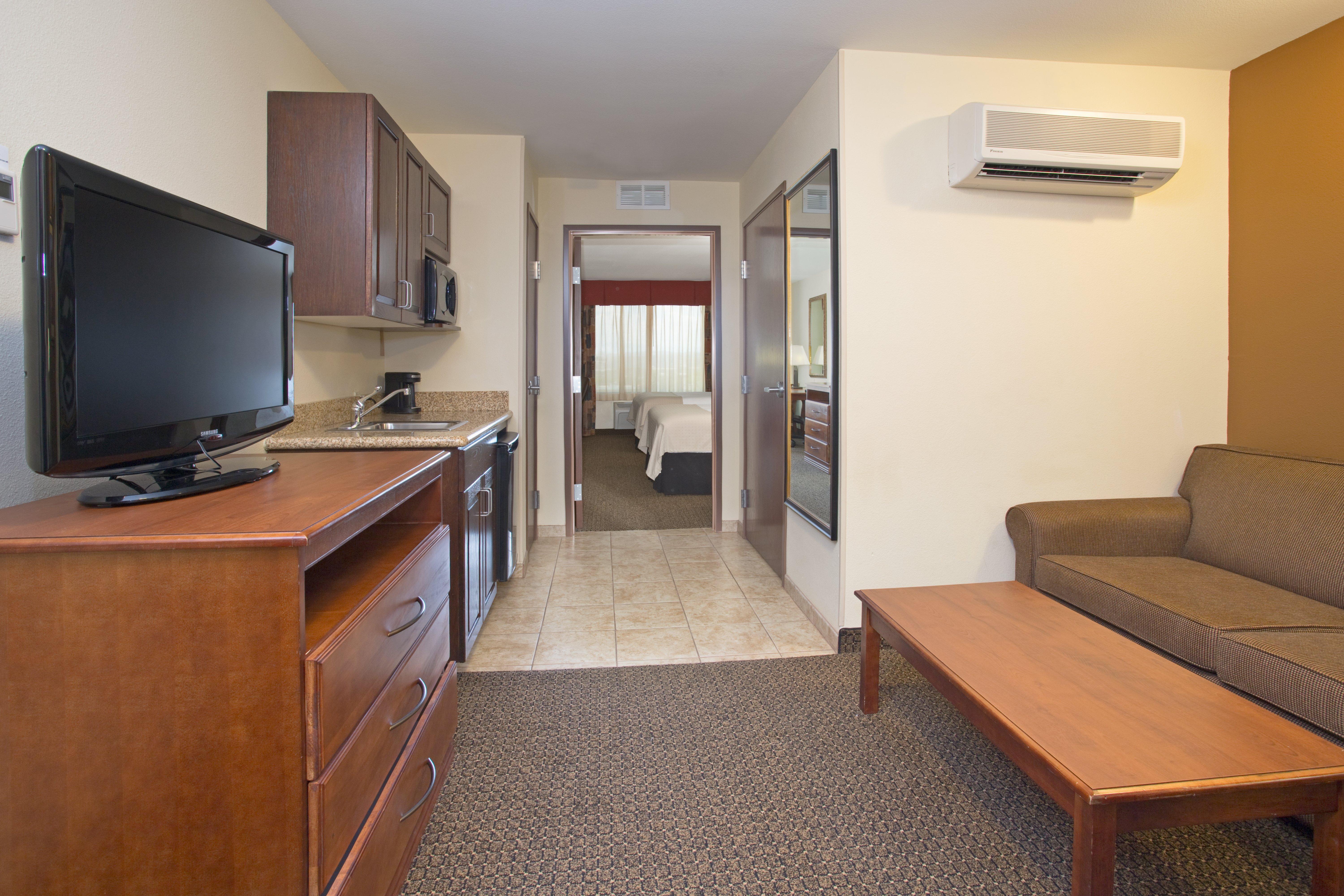 Holiday Inn Express & Suites Trinidad By Ihg Экстерьер фото