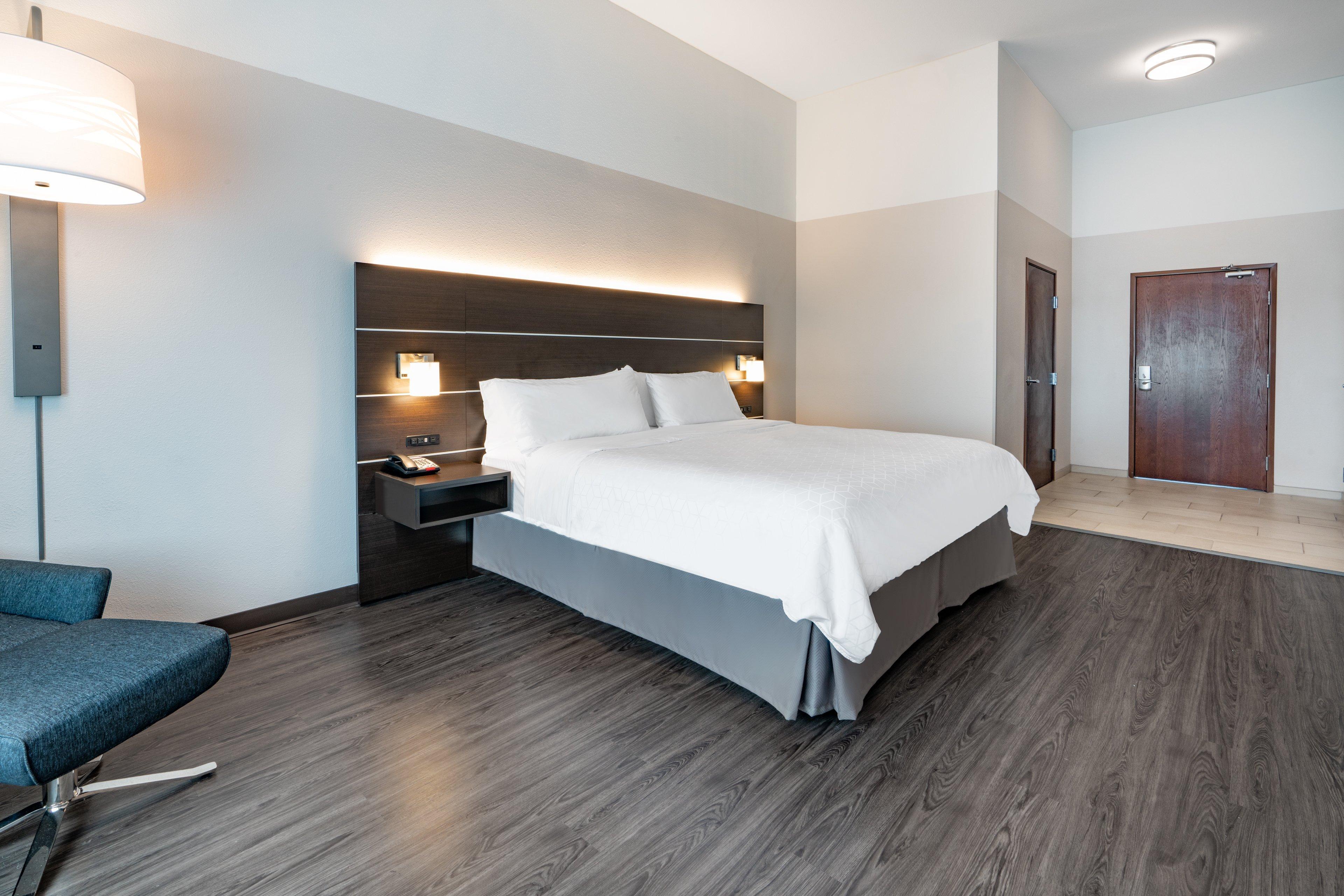 Holiday Inn Express & Suites Trinidad By Ihg Экстерьер фото