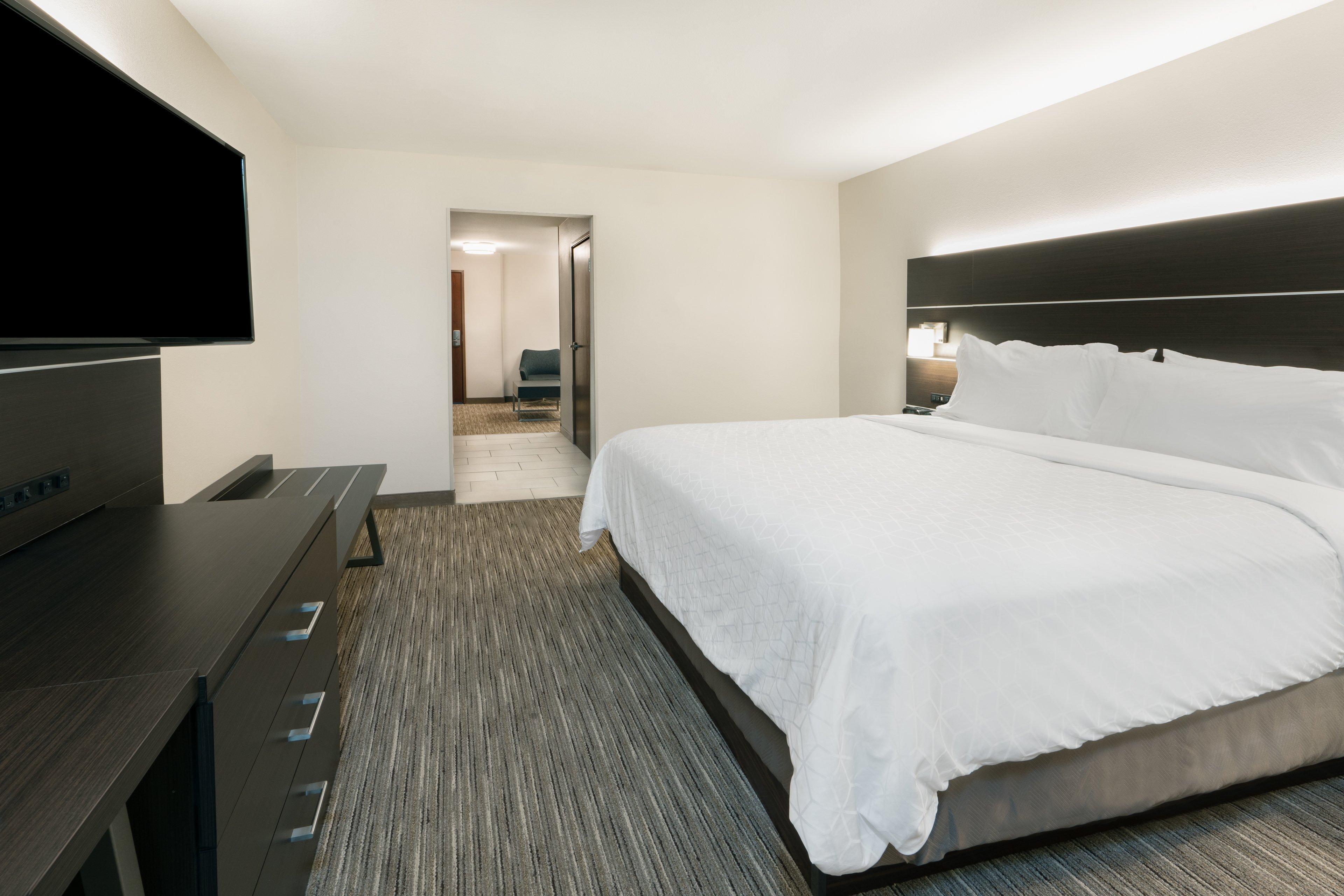 Holiday Inn Express & Suites Trinidad By Ihg Экстерьер фото